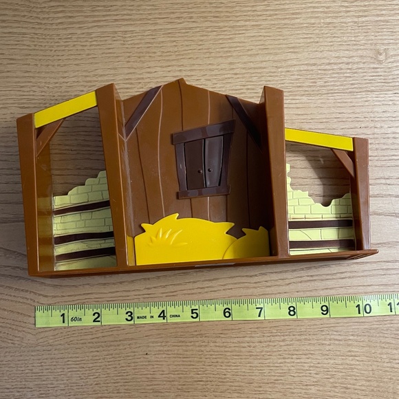 Veggie Tales Nativity Stable Replacement Part Only Blue Box Toys 2012 10.5” - Picture 5 of 6